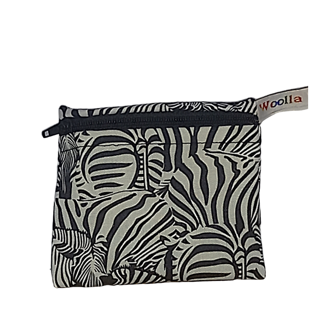 Zebra Zebra  - Snack Bag - Small Pippins Waterproof Pouch for Food, Makeup and more, Eco-Friendly and Washable Lunch, Travel, and Storage