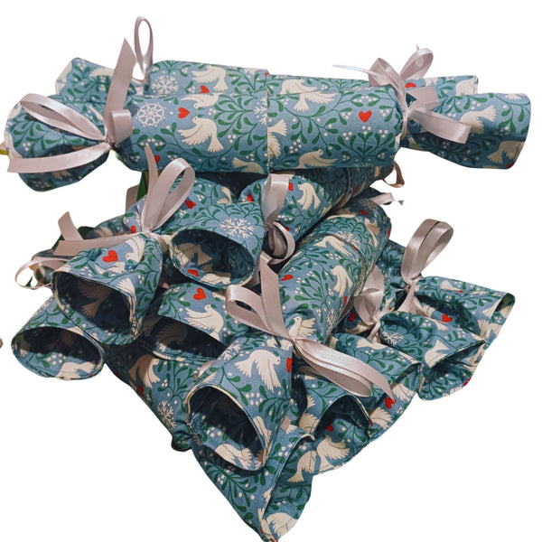 Fabric Reusable Christmas Cracker Pullable Eco Friendly Crackers, Zero Waste, Stocking Filler, Christmas Table Decoration, Mistletoe Doves