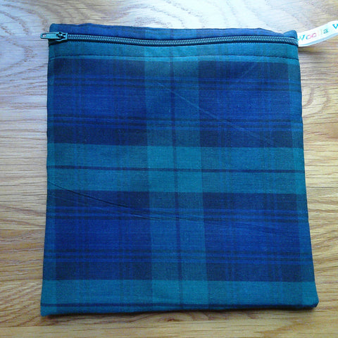 Reusable Sandwich Bag, Sanitary Pads Bag, Bagel Holder, Travel Makeup Bag Reusable Snack Pouch, Vegan Snack Zippper, Tartan Plaid Blue Green