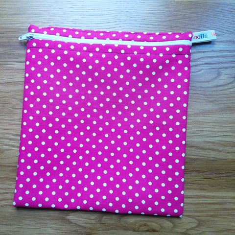 Reusable Sandwich Bag, Sanitary Pads Bag, Bagel Holder, Travel Makeup Bag Reusable Snack Pouch, Vegan Snack Box, Zip, Cerise Polka Dot