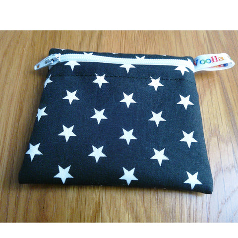 Snack Bag, Pouch for Food, Organise, Store, Protect, Eco-Friendly and Washable Lunch, Travel, and Storage - Pippins Black Stars