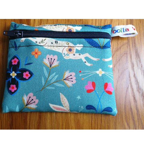 Snack Bag, Pouch for Food, Organise, Store, Protect, Eco-Friendly and Washable Lunch, Travel, and Storage - Flick of Hares