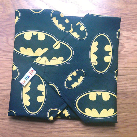 Reusable Sandwich Wrap, Wax Wrap Alternative Vegan Sustainable Sandwiches -Eco Zero Waste Hook & Loop Fastener - Yellow Bats