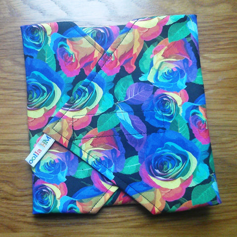 Reusable Sandwich Wrap, Wax Wrap Alternative Vegan Sustainable Sandwiches -Eco Zero Waste Hook & Loop Fastener - Abstract Roses