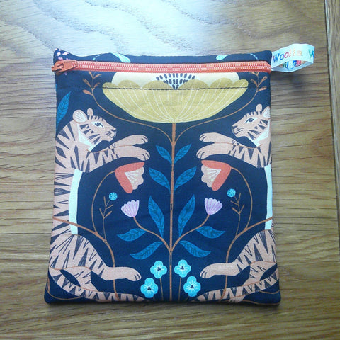 Reusable Snack Bag - Bikini Bag - Lunch Bag - Make Up Bag Small Poppins Waterproof Lined Zip Pouch - Sandwich - Period - Tiger Turtle