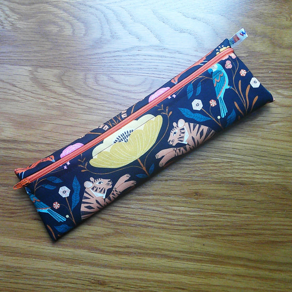 Straw Cutlery Pouch Washable Reusable Chopstick Utensil Crochet Hook Pencil Pen Case Waterproof Lined Zip Pouch Eco Tiger Turtle