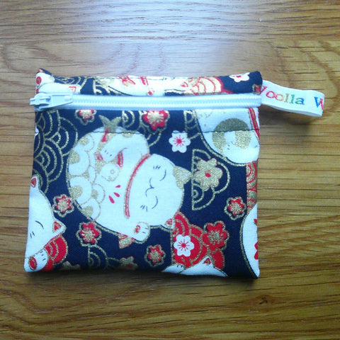 Snack Bag, Coin Purse, Pouch for Food, Organise, Store, Protect, Eco-Friendly and Washable Lunch, Travel, and Storage - Lucky Cat