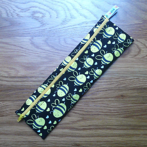 Straw Cutlery Pouch Washable Reusable Chopstick Utensil Crochet Hook Pencil Pen Case Waterproof Lined Zip Pouch Eco  Chonky Bee