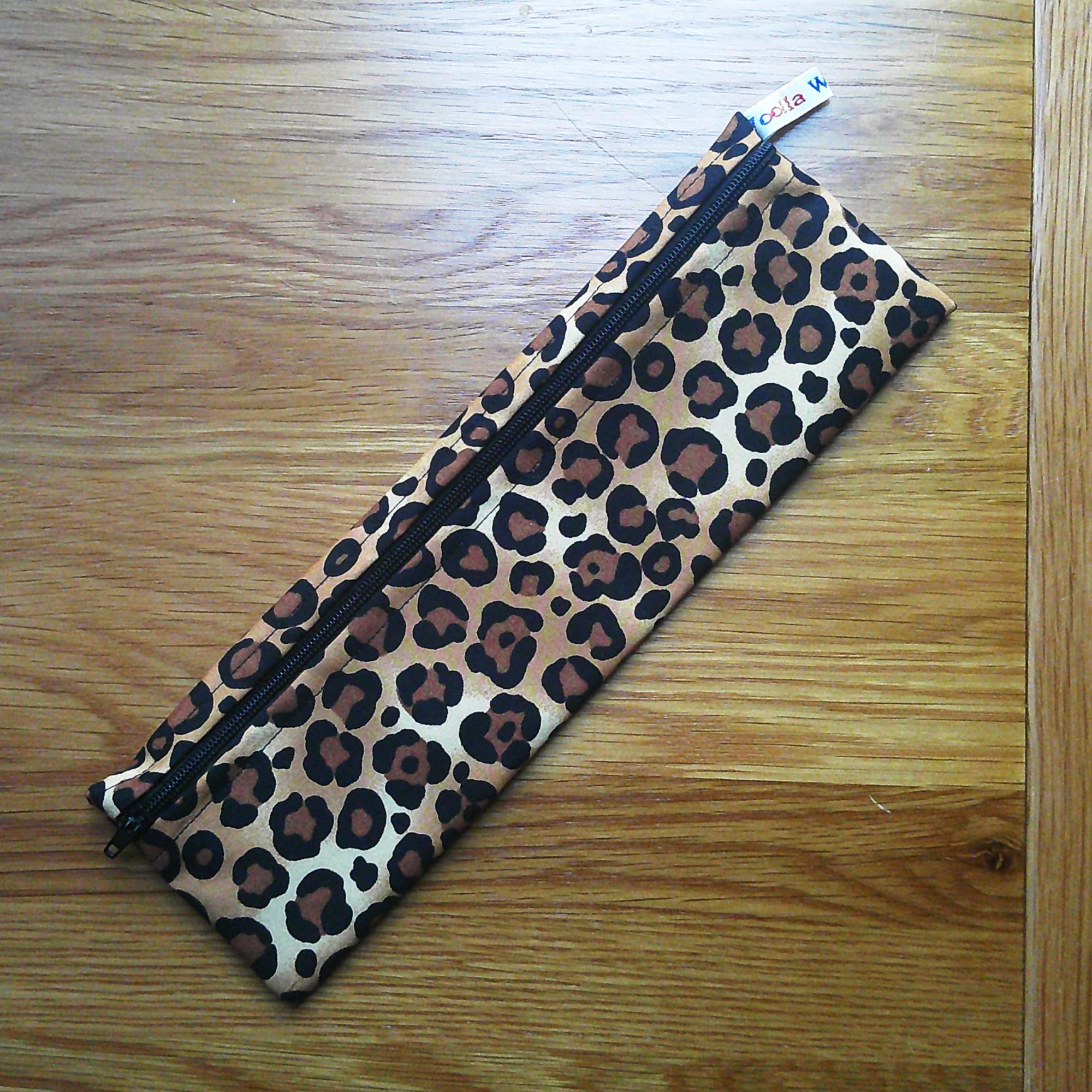 Straw Cutlery Pouch Washable Reusable Chopstick Utensil Crochet Hook Pencil Pen Case Waterproof Lined Zip Pouch Eco  Leopard Print