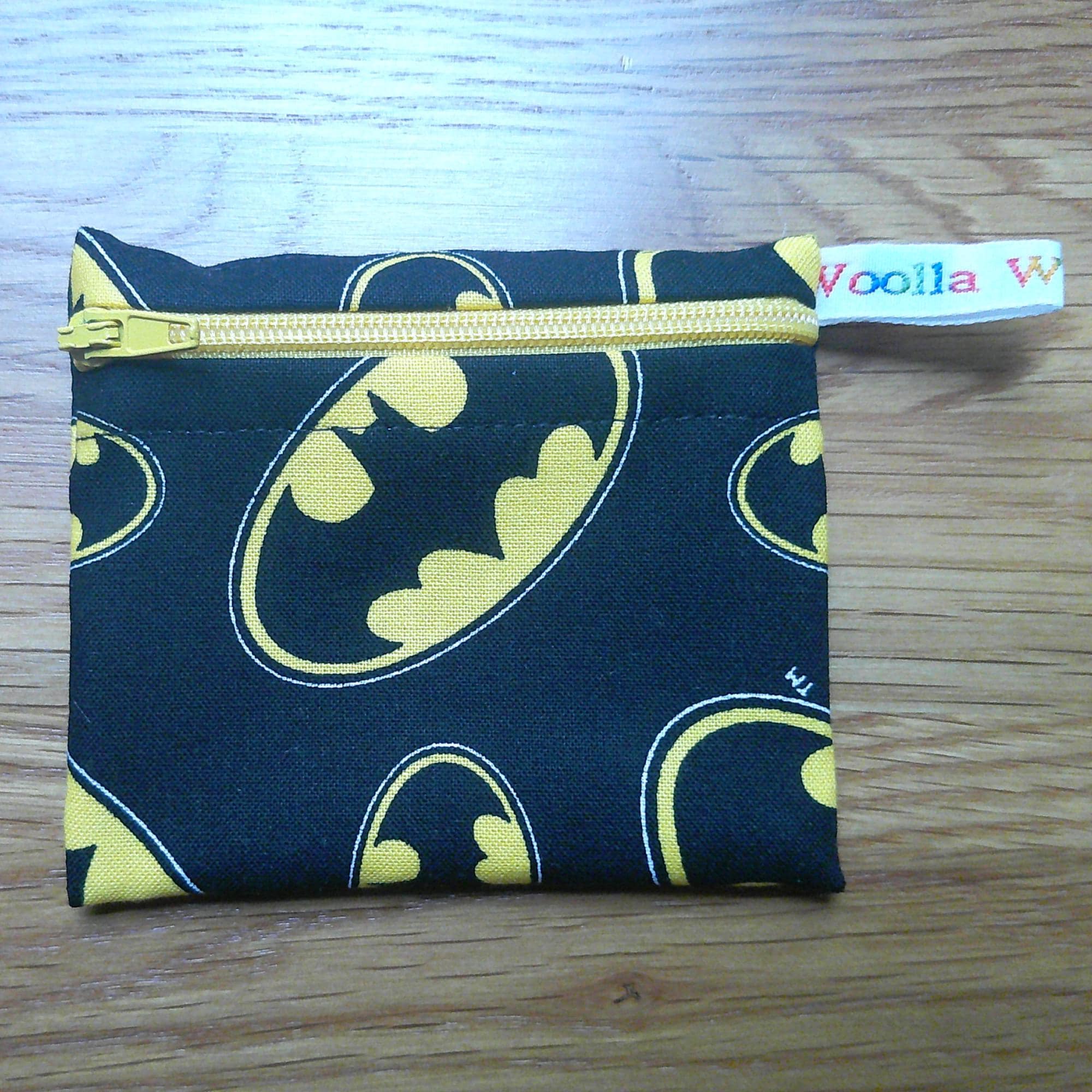 Snack Bag, Coin Purse, Pouch for Food, Organise, Store, Protect, Eco-Friendly and Washable Lunch, Travel, and Storage - Yellow Bat