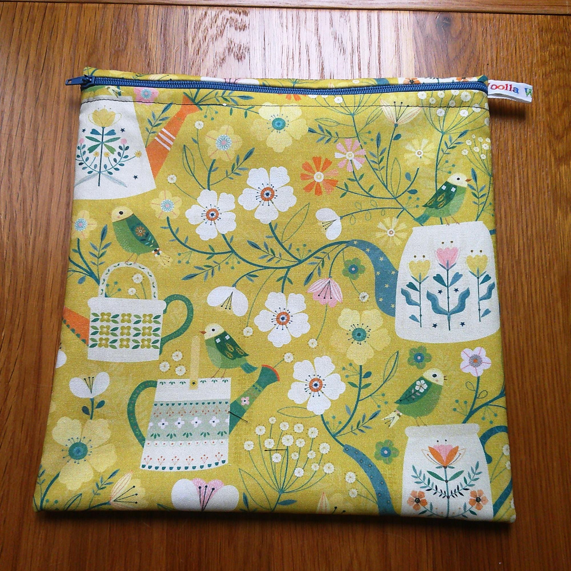 Large Food Storage, Bikini Bag,  Toiletries Pouch, Charger Store, Zipper Beauty Organiser, Craft Box, Waterproof Lined Watercan Bird Garden