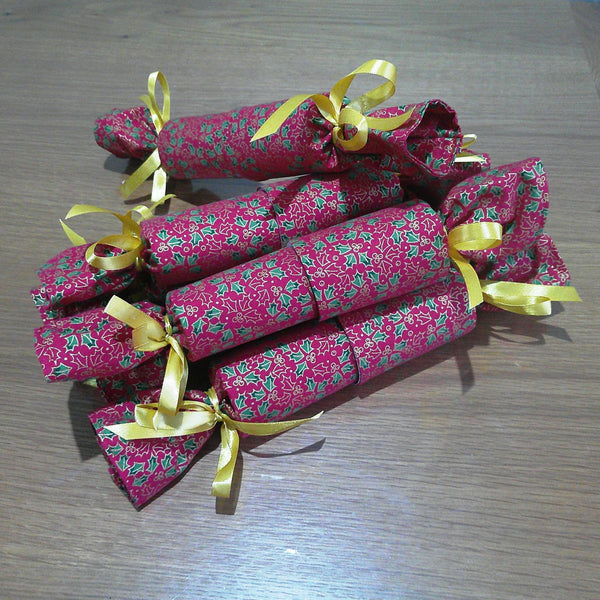 Red Holly Metallic Fabric Reusable Christmas Cracker Pullable Eco Friendly Crackers Zero Waste, Stocking Christmas Table Decoration