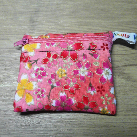 Snack Bag, Pouch for Food, Organise, Store, Protect, Eco-Friendly and Washable Lunch, Travel, and Storage - Cute Blossoms