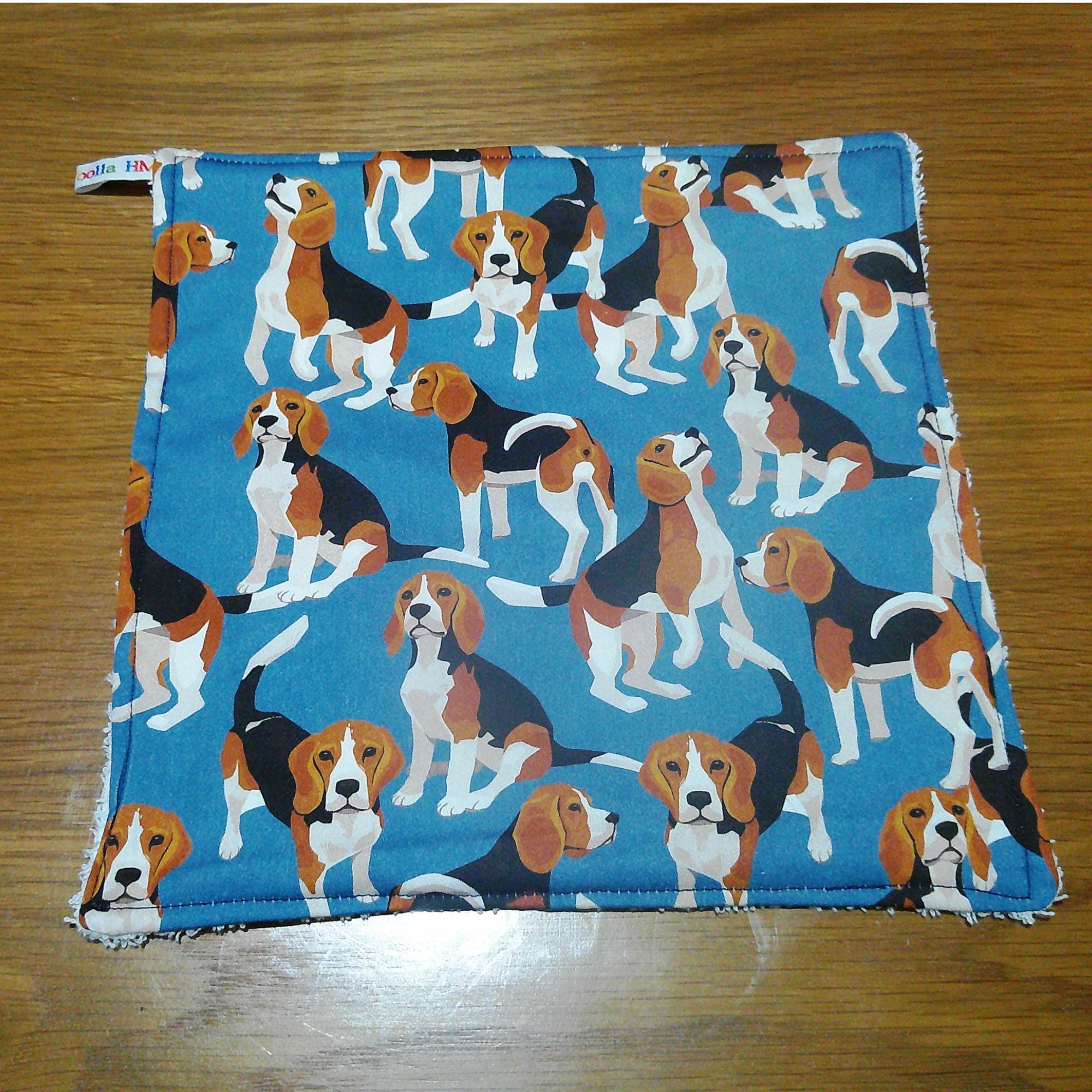 Face Flannel, Towel backed cloth, Wash Cloth, UnPaper Towel, Face Wipe, Makeup Remover, Eco Friendly, Plastic Free - Beagle Dog