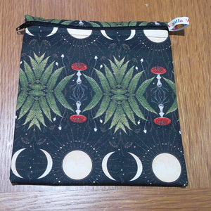 Reusable Sandwich Pouch - Eco-Friendly Waterproof Snack Bag, Fabric Zip Pouch for Food, Baked Goods, and Everyday Essentials Moon Phase Fern