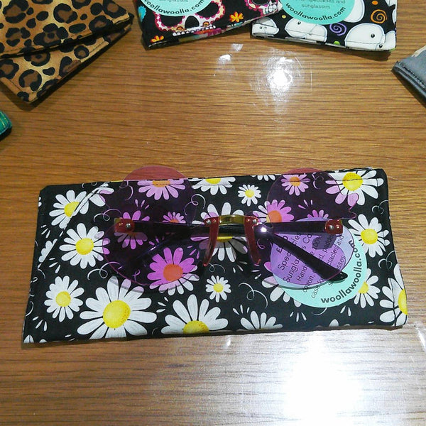 Handmade Cotton Glasses Case, Padded Eyewear Sleeve for Spectacles or Sunglasses, Eco-Friendly Gift, Soft Eyeglass Pouch Black Cats