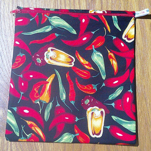 Large Reusable Poppins Pouch: Eco-Friendly Waterproof Zip Bag - Black Chilli Print