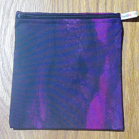 Reusable Sandwich Pouch: Eco-Friendly Purple Fabric Snack Bag