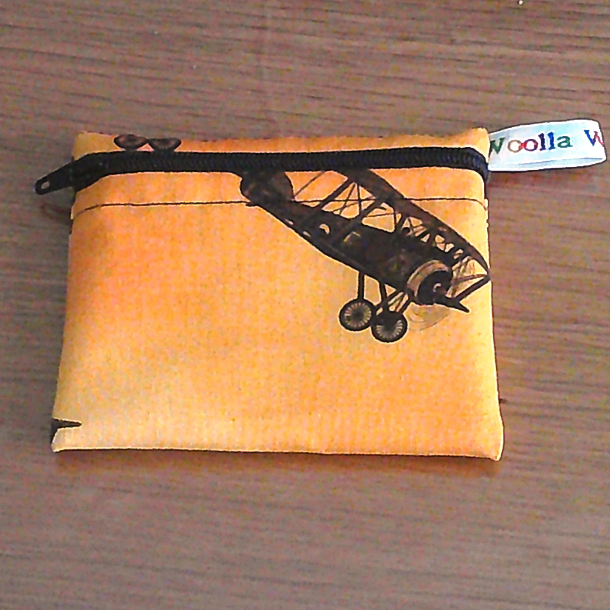 Reusable Snack Pouch: Waterproof Cotton Zip Bag, Eco-Friendly Lunch, Bi Plane