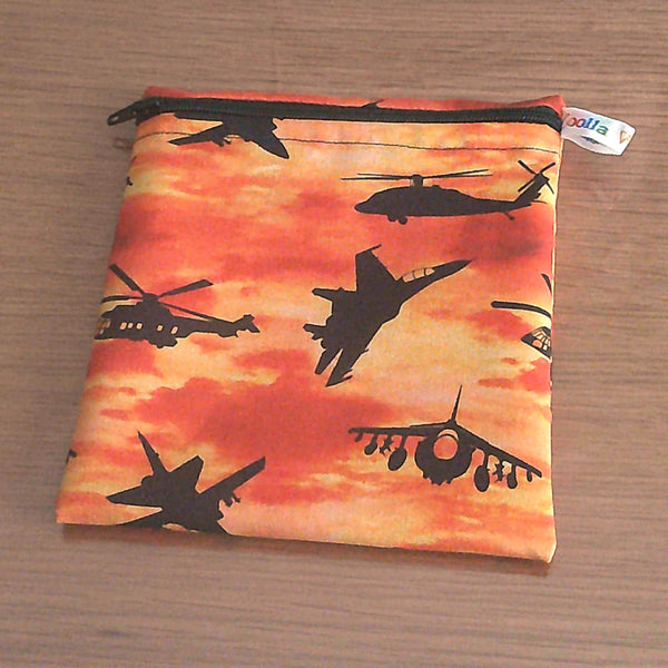 Reusable Snack Pouch: Waterproof Fabric Zip Bag - Fighter Jet Print