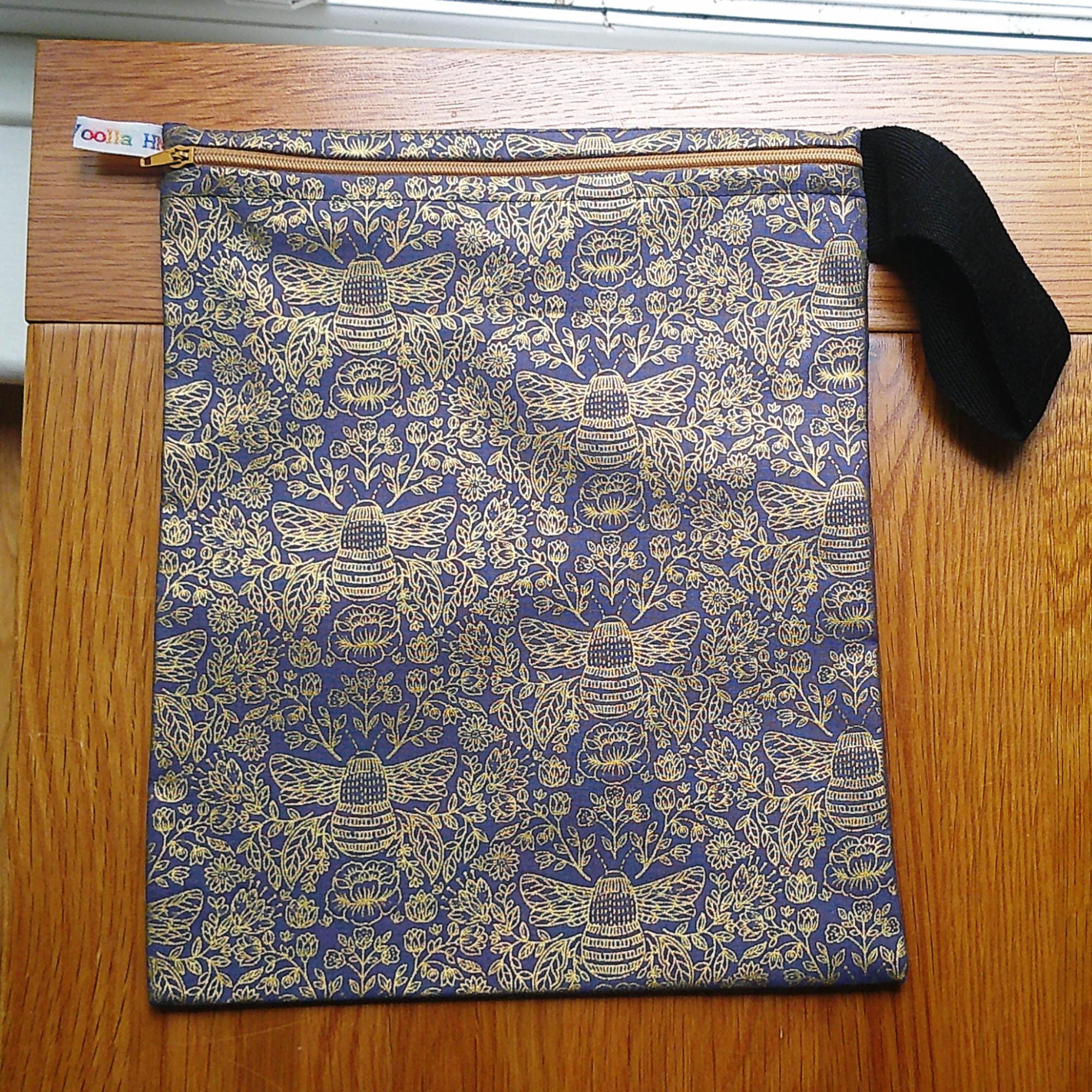 Washable Lunch Bag, Travel Toiletry Bag, School Lunch Box, Reusable Lunch Bag, Travel Makeup Bag, Reusable Wipe, Gym Bag Queen Bee Navy