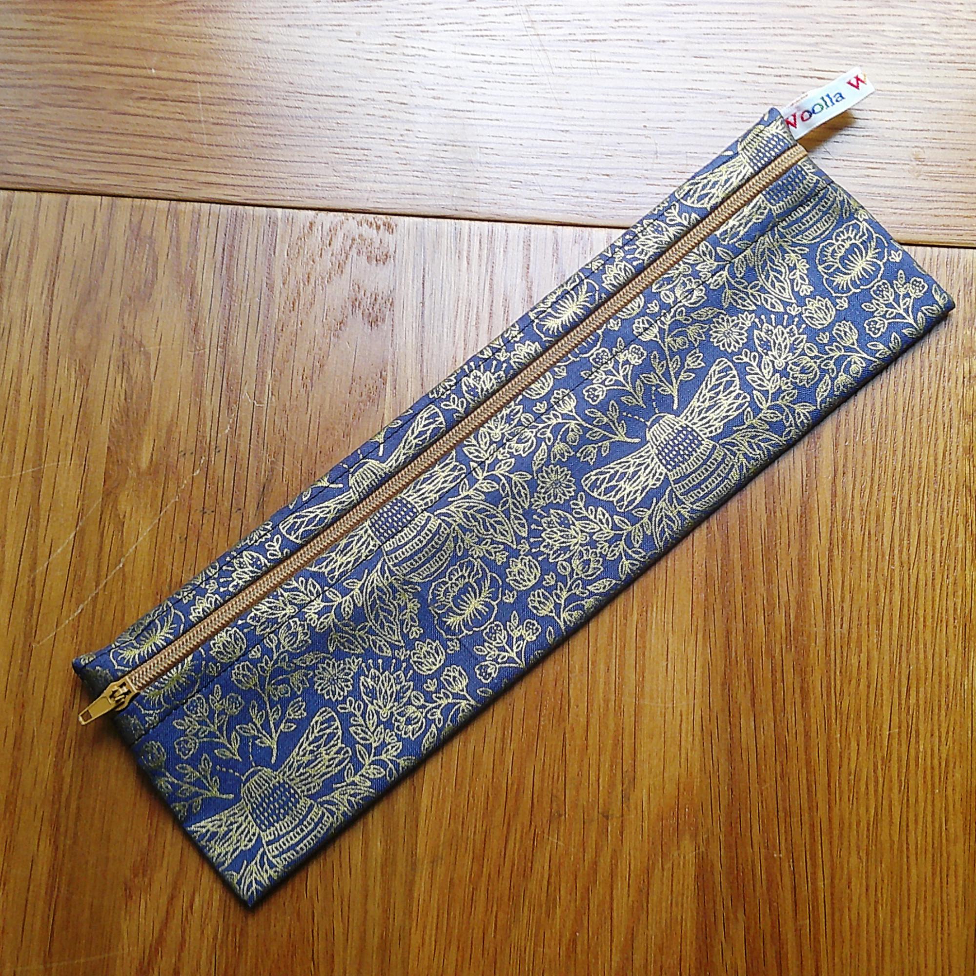 Straw Cutlery Pouch Washable Reusable Chopstick Utensil Crochet Hook Pencil Pen Case Waterproof Lined Zip Pouch Eco Queen Bee Navy