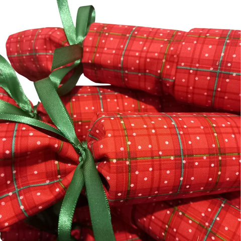 Reusable Christmas Cracker, Eco Friendly Sustainable Festive Table Decor, Refillable Zero Waste Holiday Gift Idea - Tartan Snow