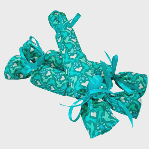 Reusable Christmas Cracker, Eco Friendly Sustainable Festive Table Decor, Refillable Zero Waste Holiday Gift Idea - Dove Peace