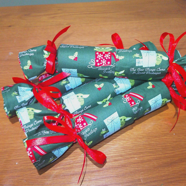 Reusable Christmas Cracker, Eco Friendly Sustainable Festive Table Decor, Refillable Zero Waste Holiday Gift Idea - Small Package Space