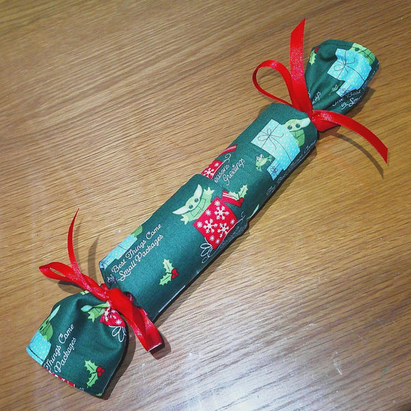 Reusable Christmas Cracker, Eco Friendly Sustainable Festive Table Decor, Refillable Zero Waste Holiday Gift Idea - Small Package Space