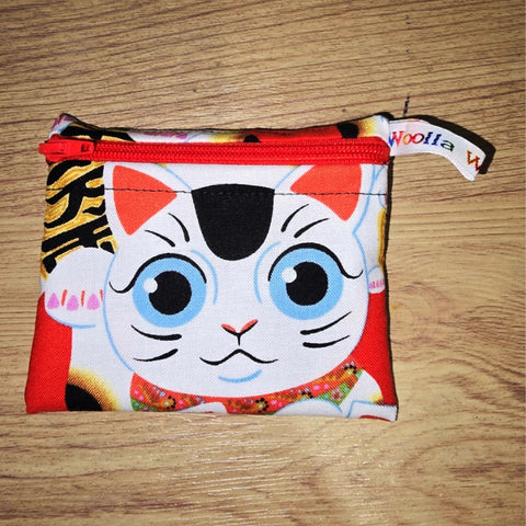 Pippins Reusable Snack Pouch, Pocket Sized Waterproof Food Safe Zip Bag, Washable Eco Lunch Pouch,  Mini Snack Bag Handmade Red Lucky Cat