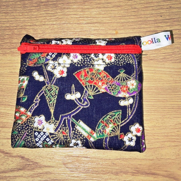 Pippins Reusable Snack Pouch, Pocket Sized Waterproof Food Safe Zip Bag, Washable Eco Lunch Pouch,  Mini Snack Bag Handmade Multi Fans