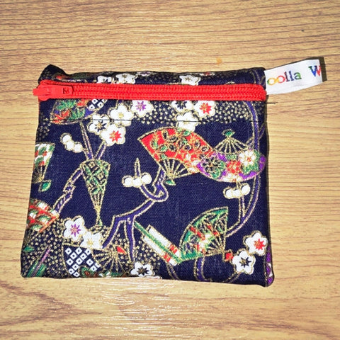 Pippins Reusable Snack Pouch, Pocket Sized Waterproof Food Safe Zip Bag, Washable Eco Lunch Pouch,  Mini Snack Bag Handmade Multi Fans