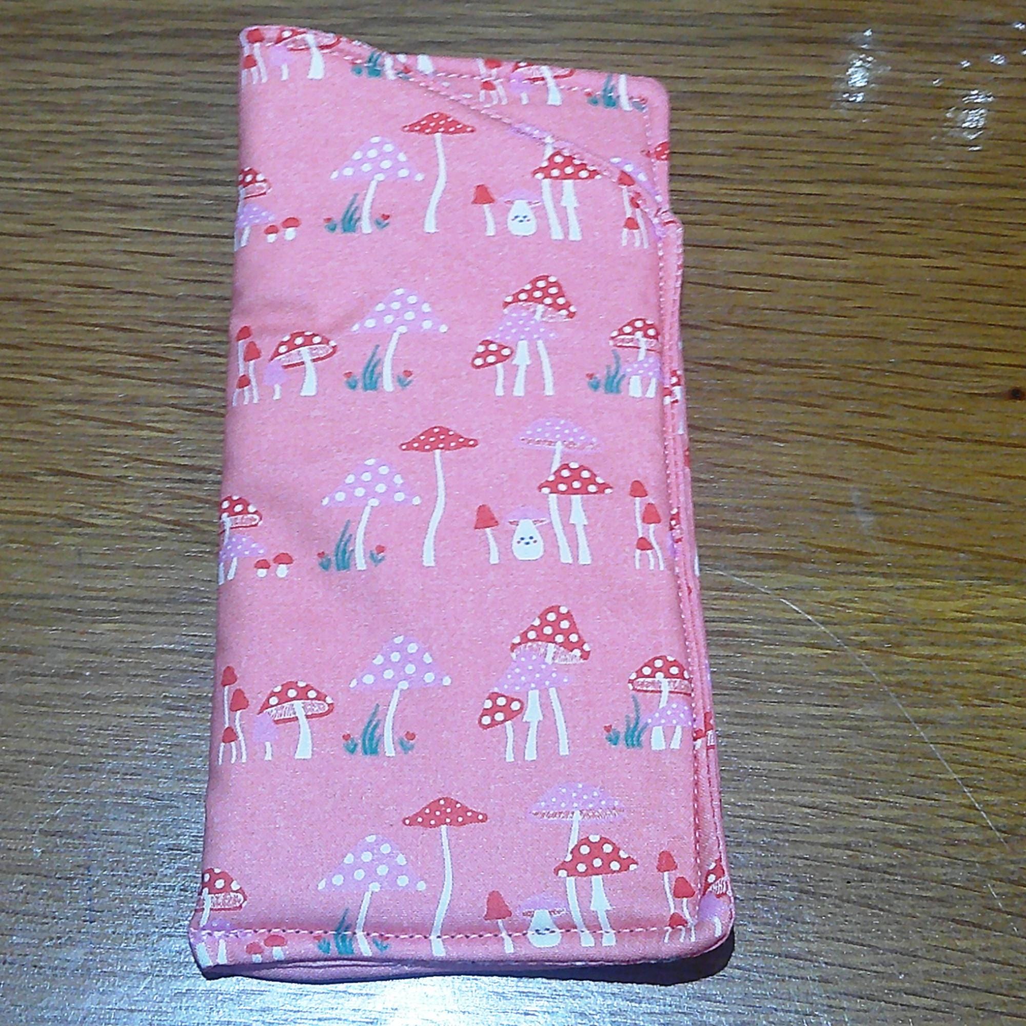Handmade Cotton Glasses Case, Padded Eyewear Sleeve for Spectacles or Sunglasses, Eco-Friendly Gift, Soft Eyeglass Pouch Little Toadstools