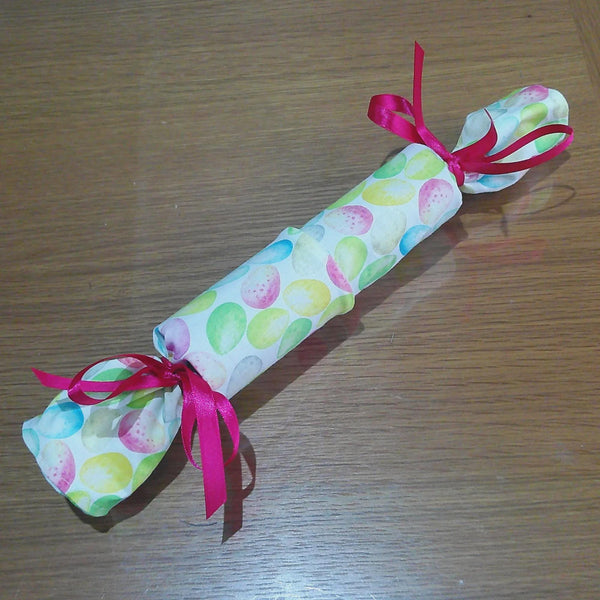 Reusable Easter Cracker | Eco Friendly Easter Table Decoration | Refillable Zero Waste Gift | Sustainable Spring Decor - Speckled Eggs