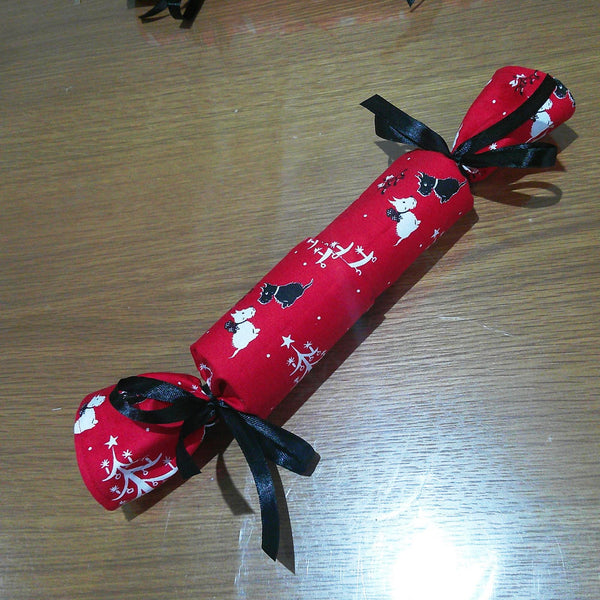 Reusable Christmas Cracker, Eco Friendly Sustainable Festive Table Decor, Refillable Zero Waste Holiday Gift Idea - Red Scotty Dogs