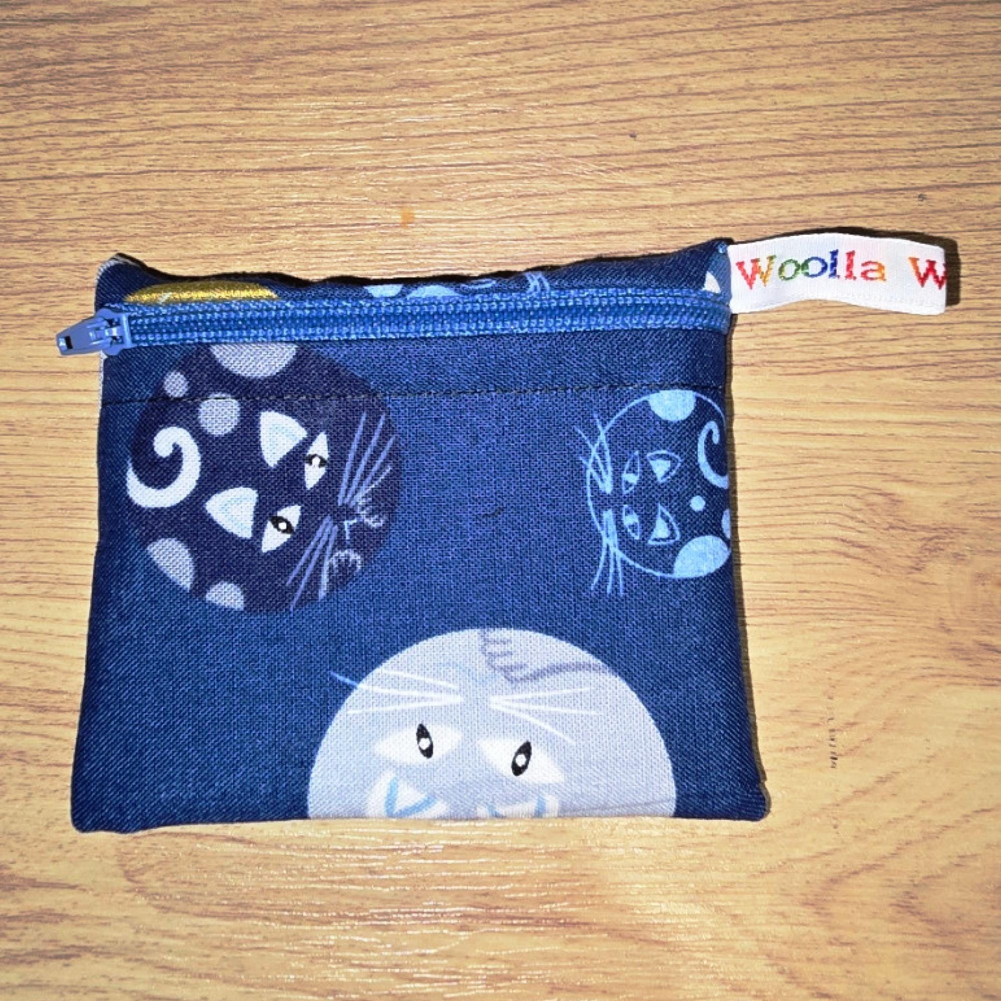 Pippins Reusable Snack Pouch, Pocket Sized Waterproof Food Safe Zip Bag, Washable Eco Lunch Pouch,  Mini Snack Bag Handmade Moon Cat