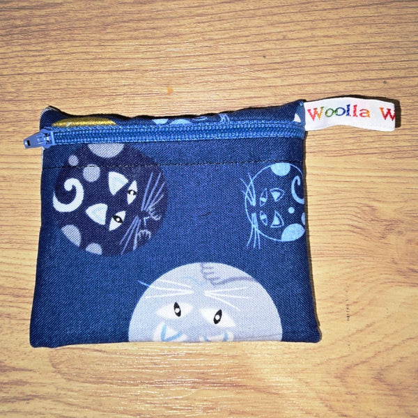 Pippins Reusable Snack Pouch, Pocket Sized Waterproof Food Safe Zip Bag, Washable Eco Lunch Pouch,  Mini Snack Bag Handmade Moon Cat