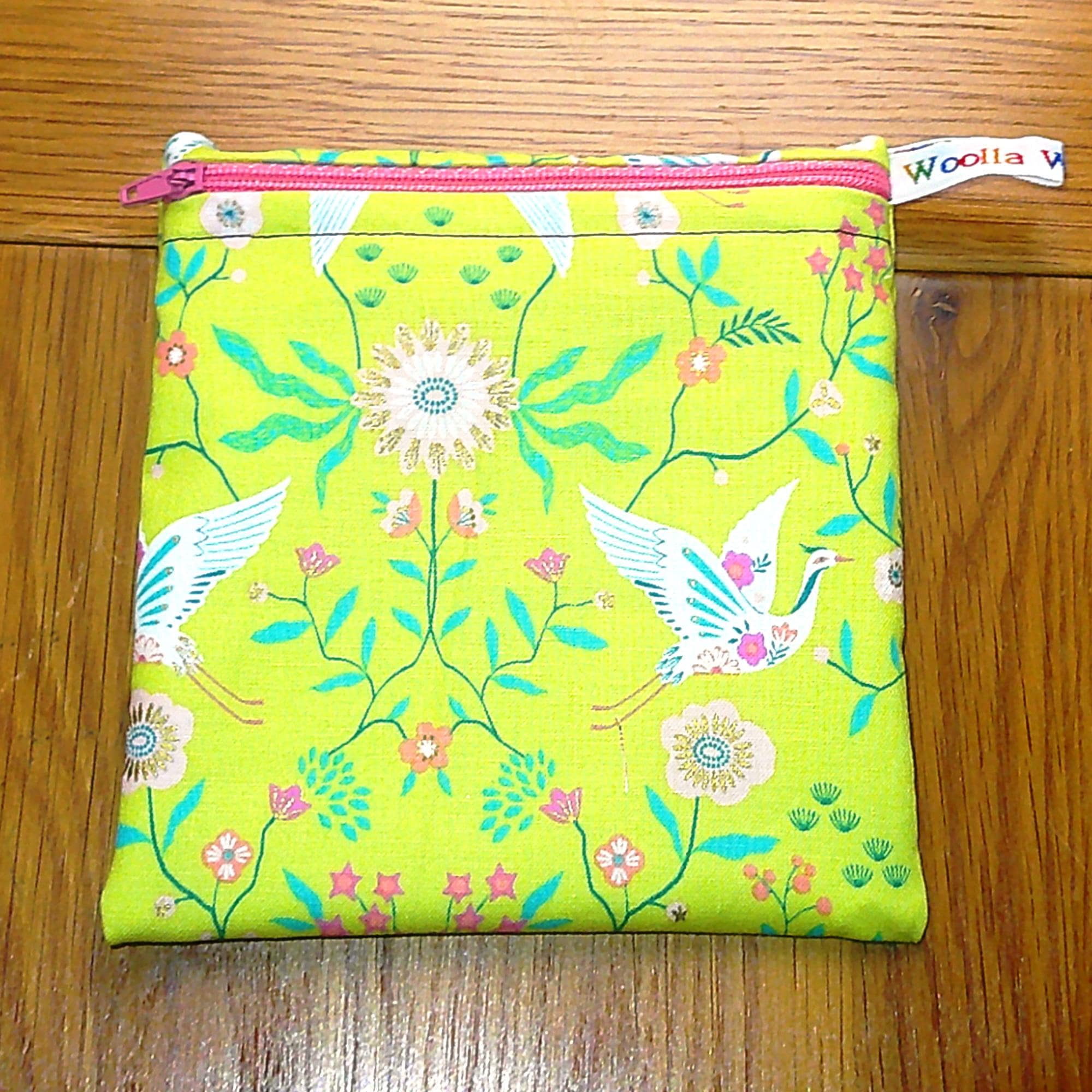 Small Reusable Snack Pouch Waterproof Food Bag, Eco-Friendly Washable Fabric Zip for Snacks, Change, Cosmetics, Accessories  Lime Crane