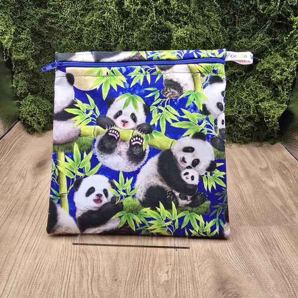 Reusable Sandwich Medium Pouch Eco-Friendly Waterproof Snack Bag, Fabric Zip Pouch for Food, Baked Goods, and Everyday Essentials Blue Panda