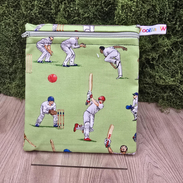 Small Reusable Snack Pouch Waterproof Food Bag, Eco-Friendly Washable Fabric Zip for Snacks, Change, Cosmetics, Accessories Cricket Game