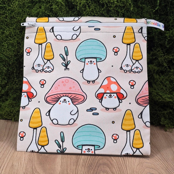 Reusable Sandwich Medium Pouch Eco-Friendly Waterproof Snack Bag, Fabric Zip Pouch for Food, Baked Goods, Everyday Cute Funghi