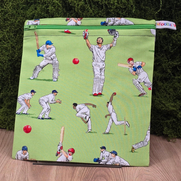 Reusable Sandwich Medium Pouch Eco-Friendly Waterproof Snack Bag, Fabric Zip Pouch for Food, Baked Goods, Everyday Cricket Players