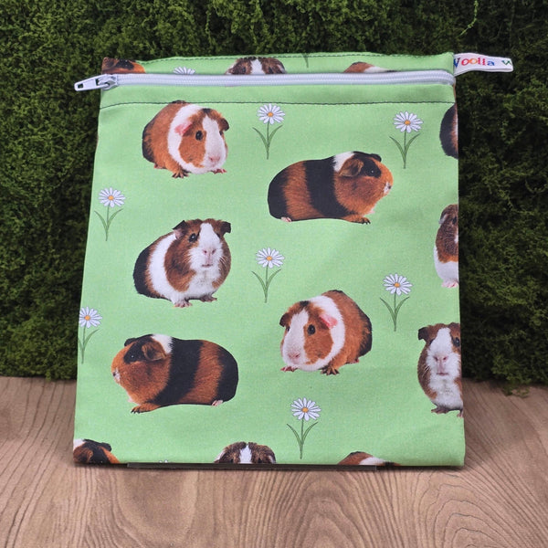 Reusable Sandwich Medium Pouch Eco-Friendly Waterproof Snack Bag, Fabric Zip Pouch for Food, Baked Goods, Everyday Guinea Pigs Herd