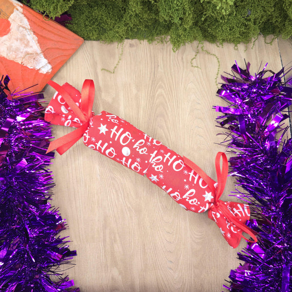 Reusable Christmas Cracker, Washable, Eco Friendly Sustainable Festive Table Decor, Refillable Zero Waste Holiday Gift Idea - Ho Ho Ho