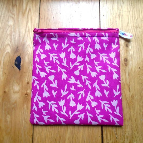 Pink Flower Outline Medium Poppins Pouch Washable Sandwich Bag - Vegan Alt. to Wax Wrap