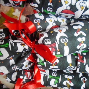 Black White Penguins Fabric Reusable Christmas Cracker Pullable Eco Friendly Crackers Zero Waste