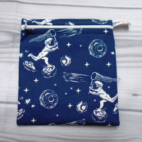 Moon Chaser - Small Poppins Pouch Washable Snack Bag