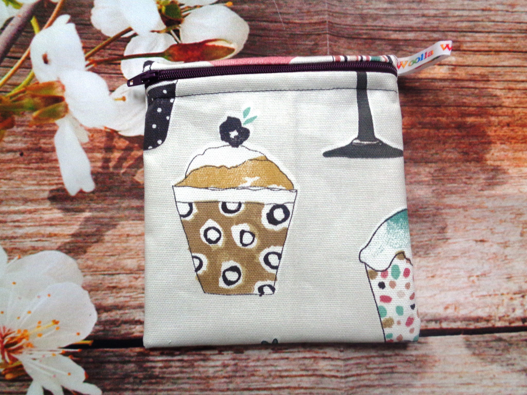 Baking Cup Cake - Small Poppins Pouch Washable Snack Bag